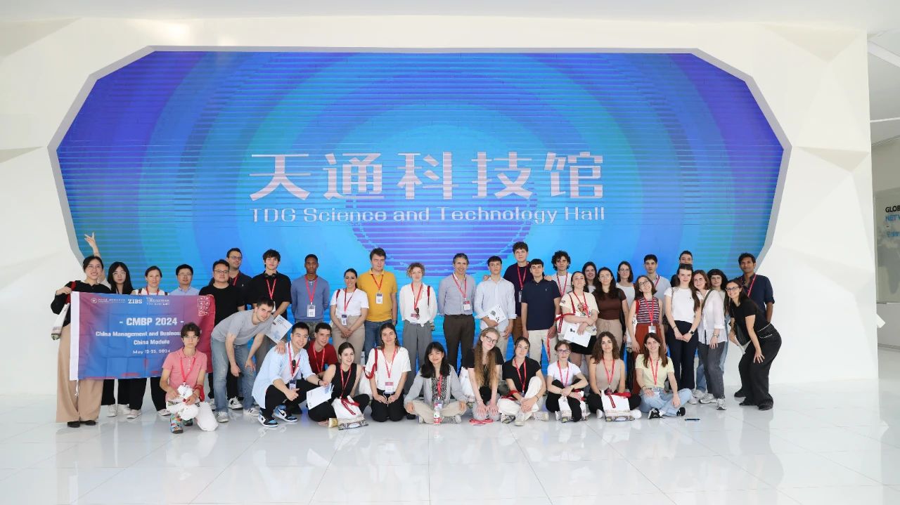 1719968943389160.jpg 9e454a2a449ea4d2670e9aaecc3100aa.jpg